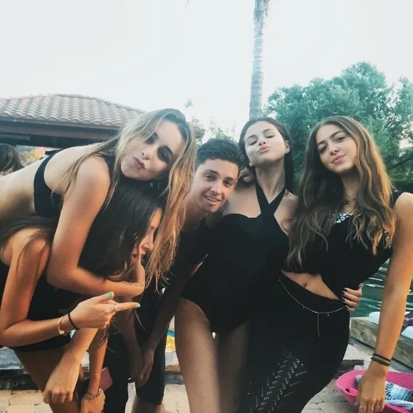 Victoria’s Secret Swim Crossover Halter One Piece - Picture 7 of 7